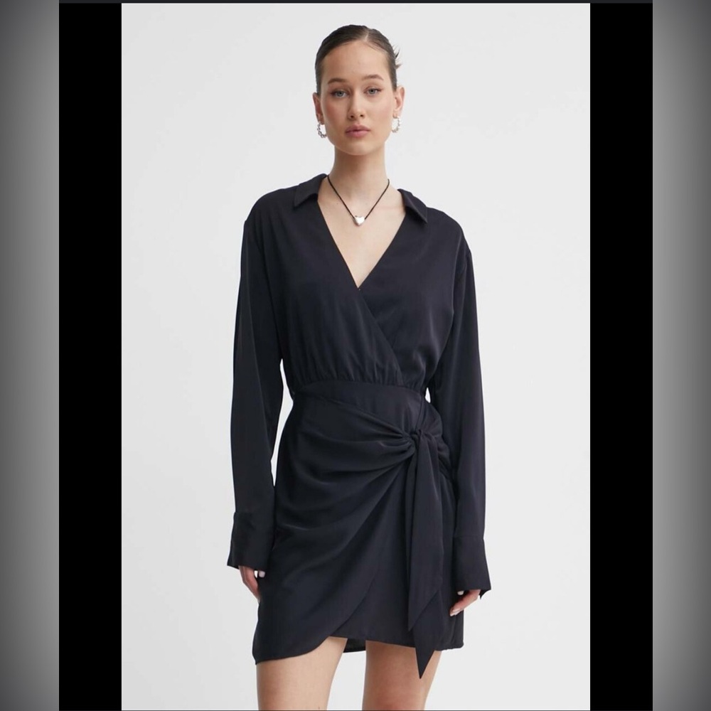 NWT! Abercrombie & Fitch Black Long Sleeved Collar Wrap Shirtwaist Dress Size ST